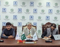 Dr. Muhammad Ahmad Kazi, Director General, FDI chaired an important meeting today to brainstorm on future initiatives aiming to enhance Immunization Coverage by integrating it with Nutrition and Maternal Newborn and Child Health services 21.11.23